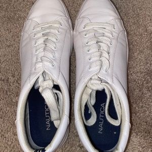 Náutica White Tennis Shoes